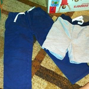 Bundle of 2 soft bottoms